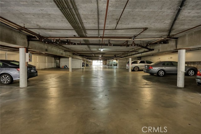 333 Riverdale DR Unit: 1A