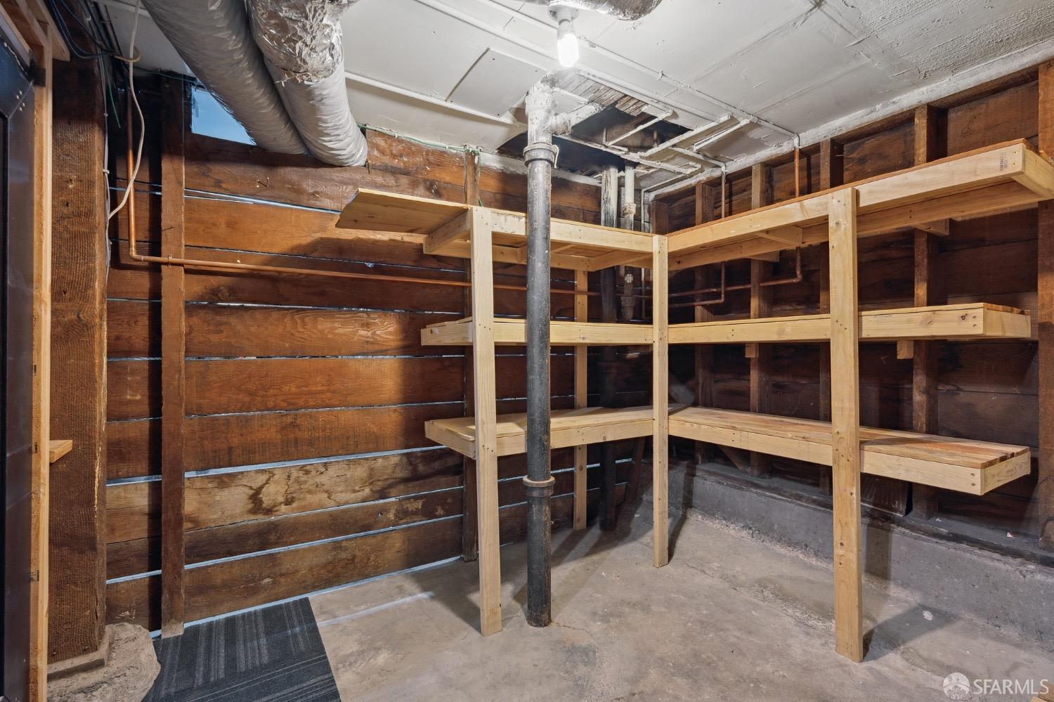 1123 Lincoln Way