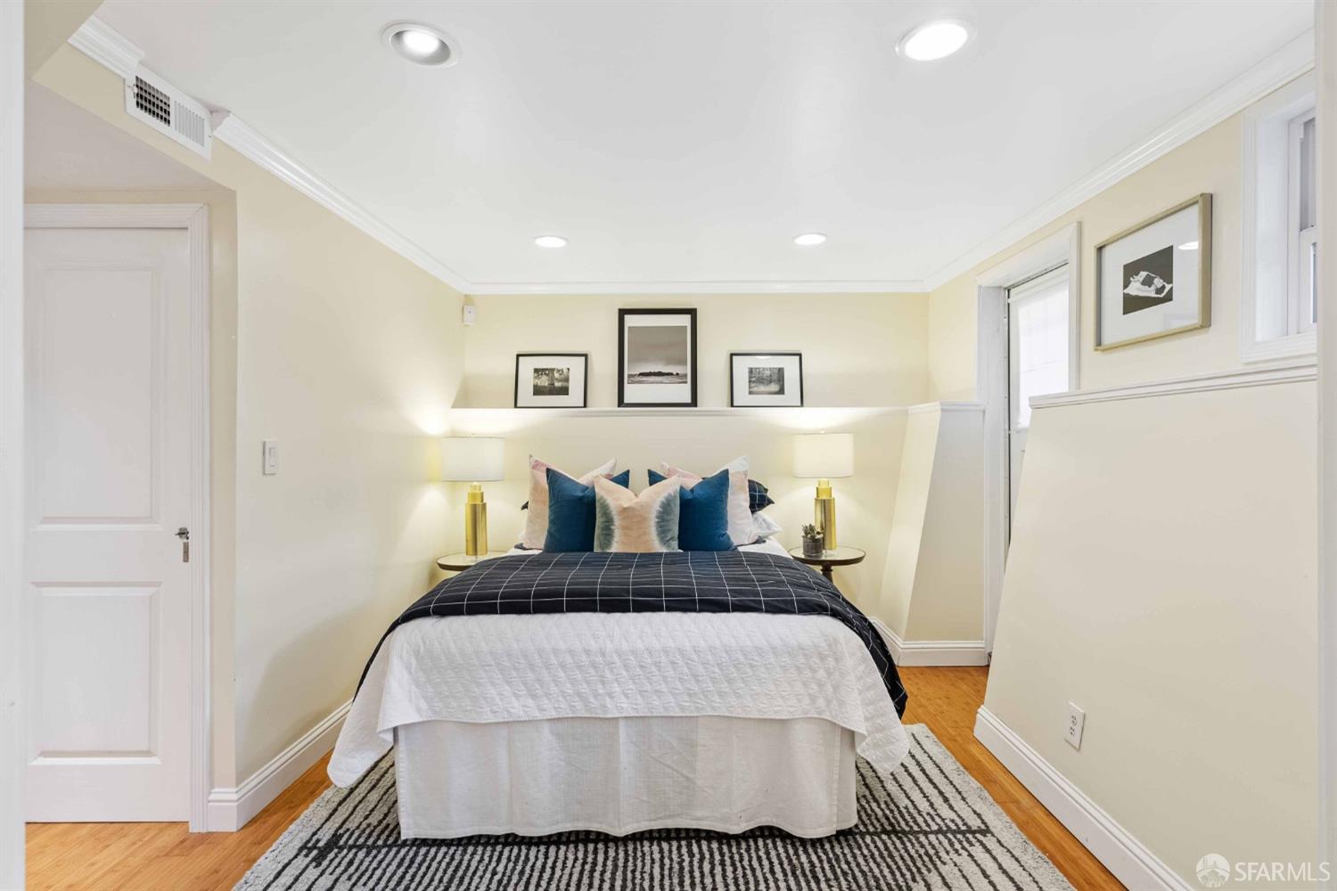 336 Point Lobos Avenue