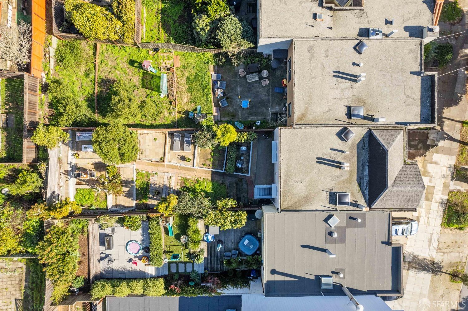 336 Point Lobos Avenue