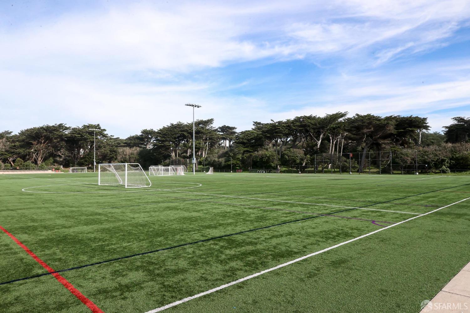 336 Point Lobos Avenue