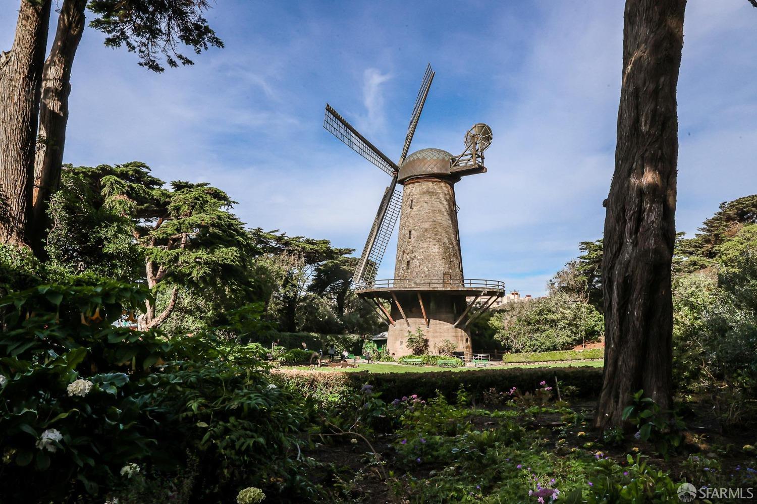 336 Point Lobos Avenue