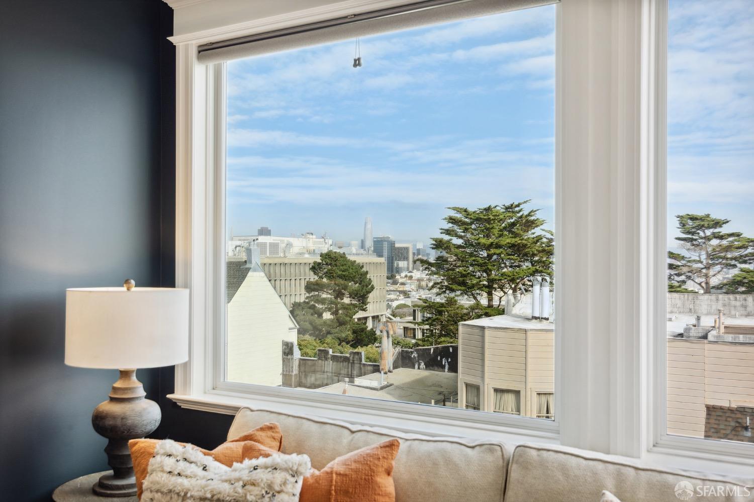 14 Divisadero Street