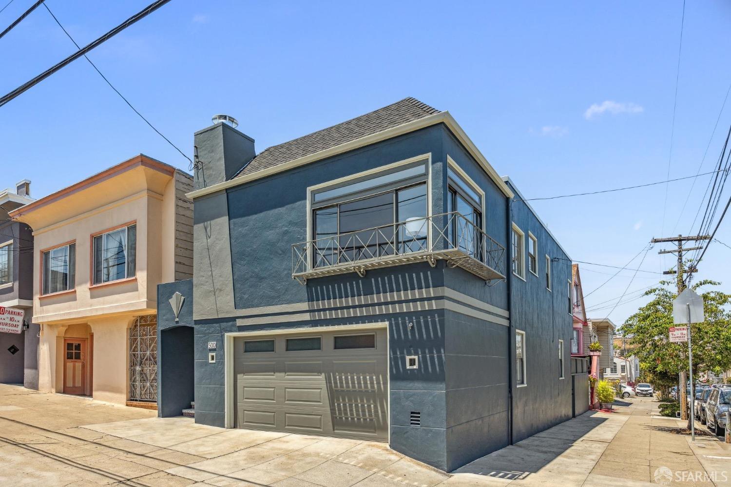 500 Ellington Avenue