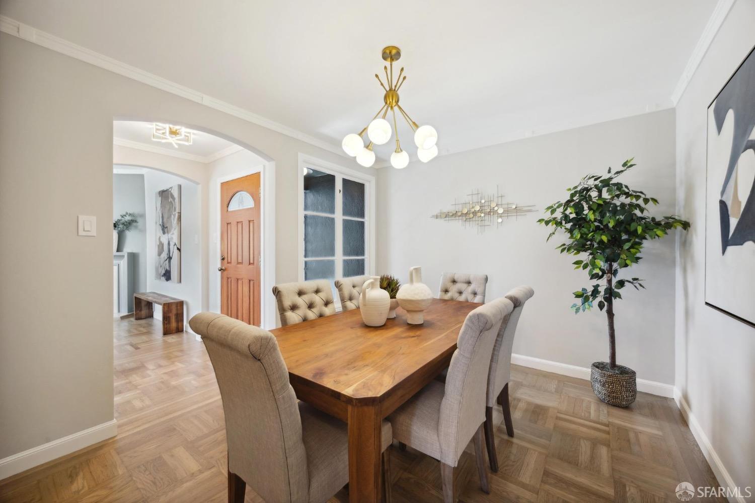 500 Ellington Avenue