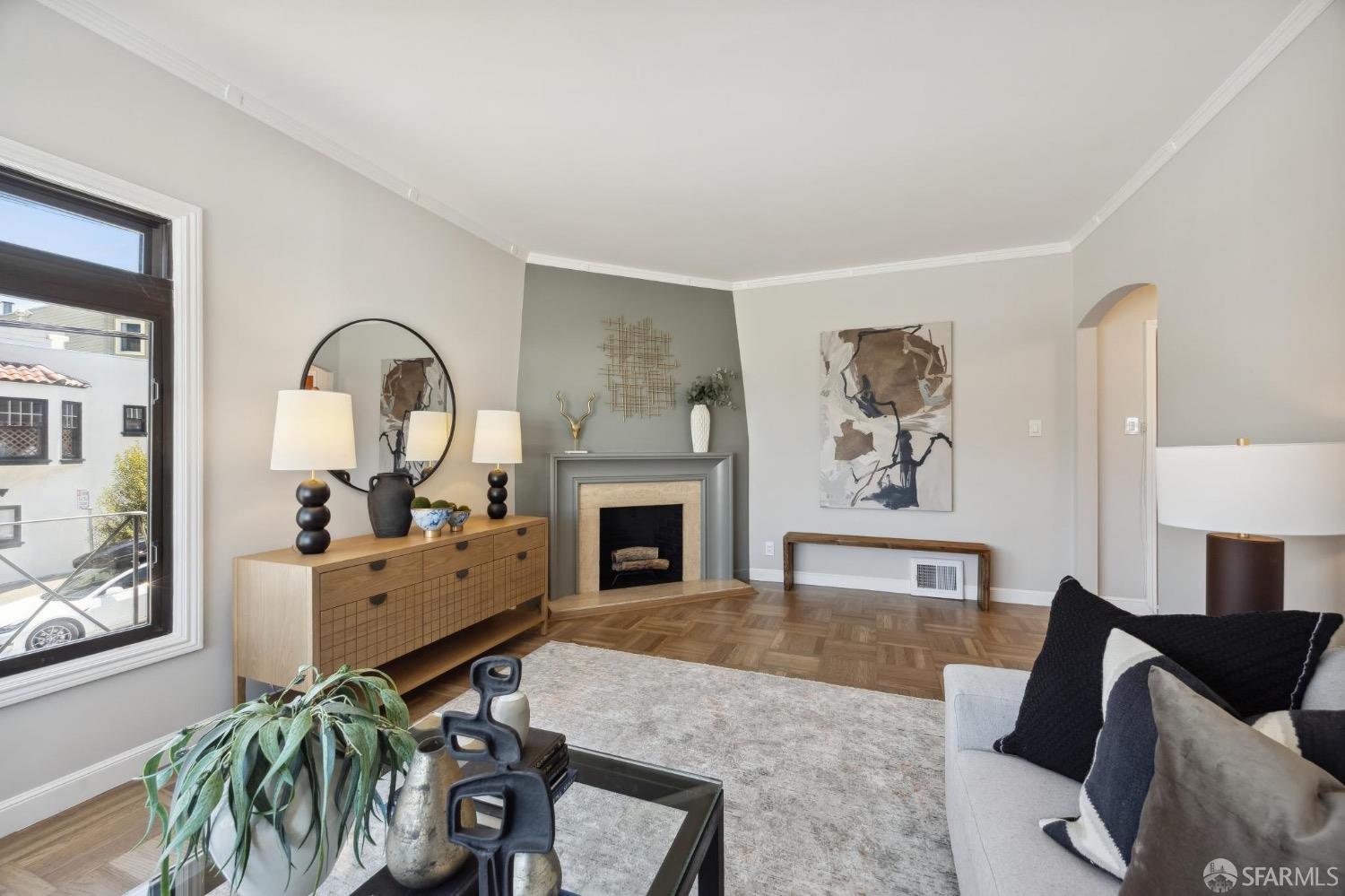 500 Ellington Avenue