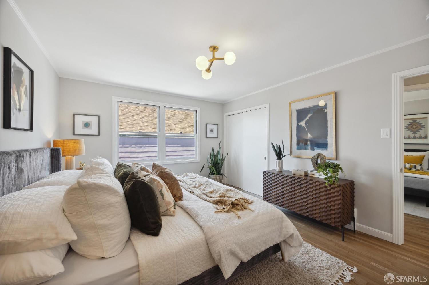 500 Ellington Avenue