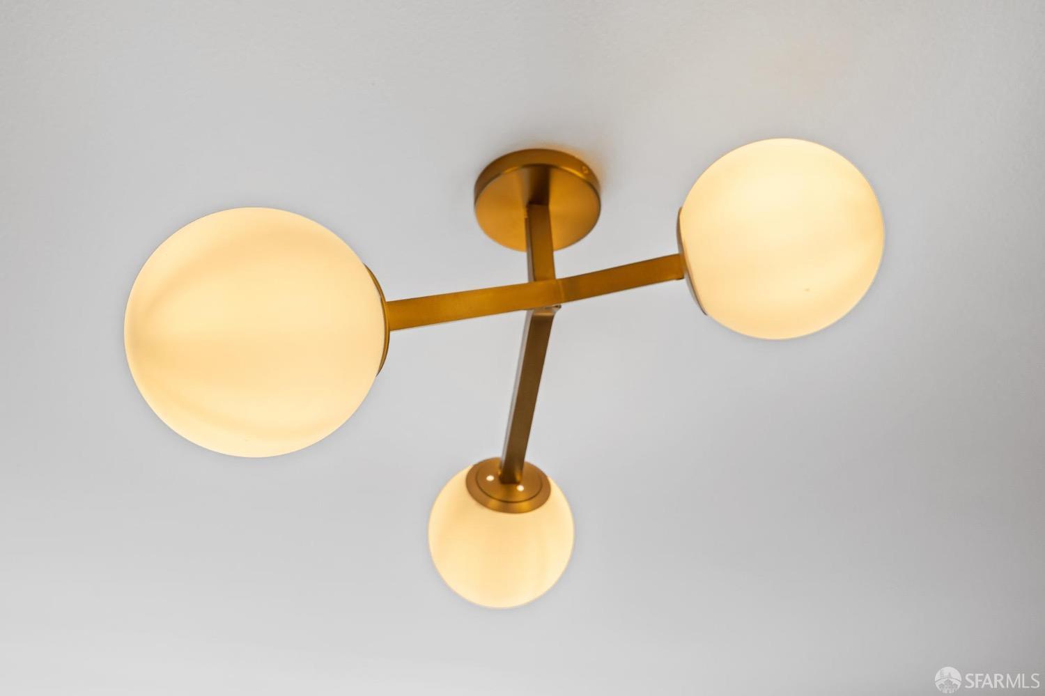 500 Ellington Avenue