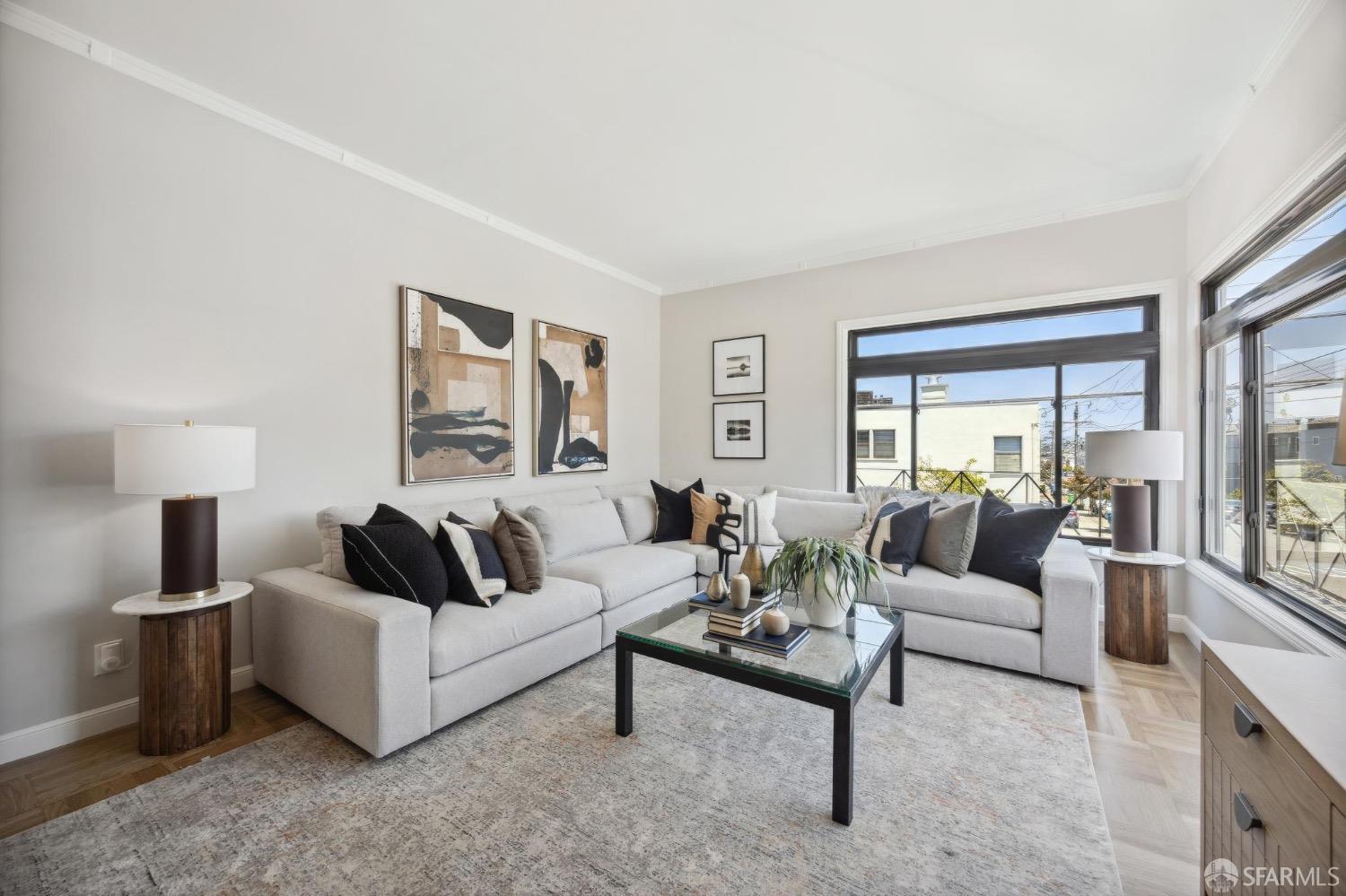 500 Ellington Avenue