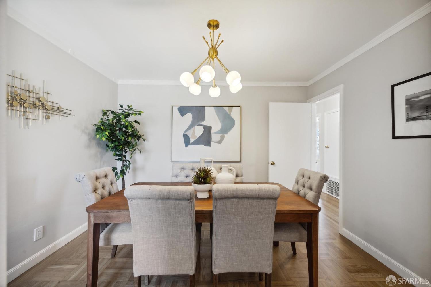 500 Ellington Avenue