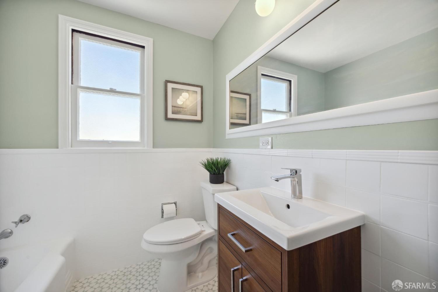 500 Ellington Avenue