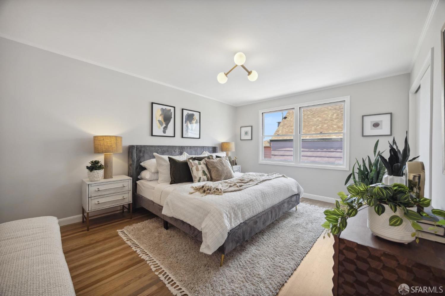 500 Ellington Avenue