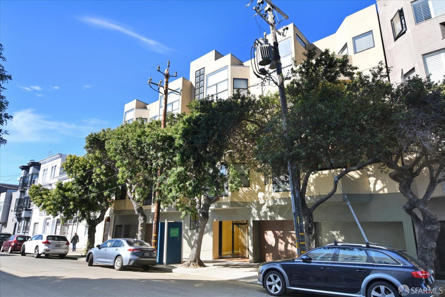 460 Francisco Street # 203