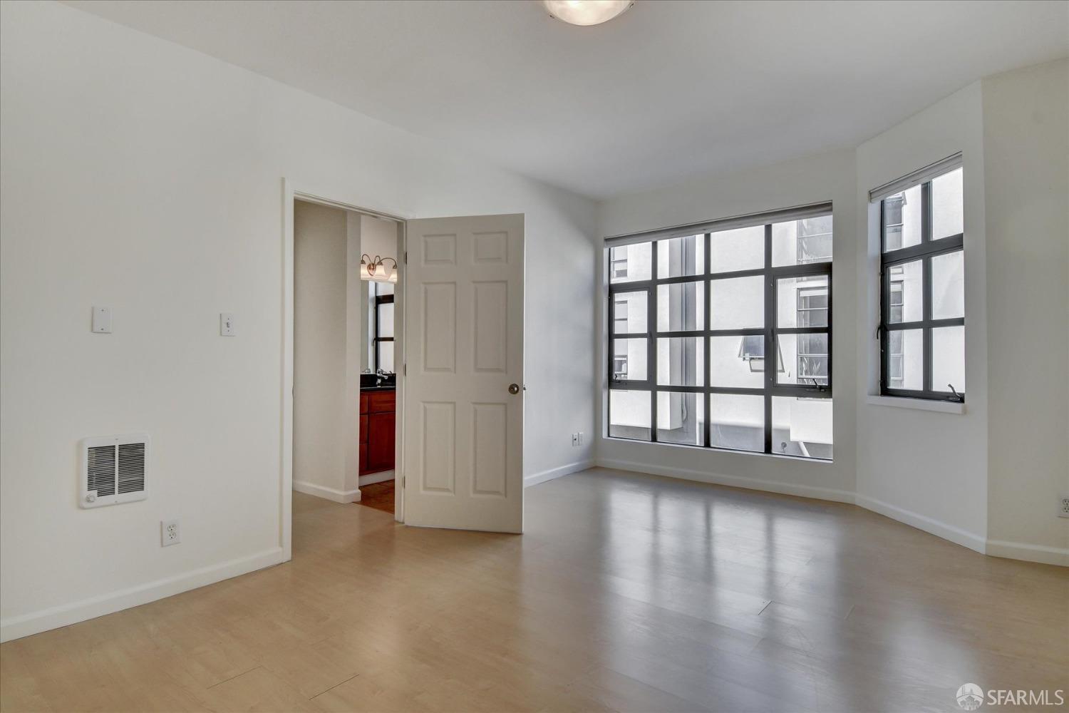 460 Francisco Street # 203