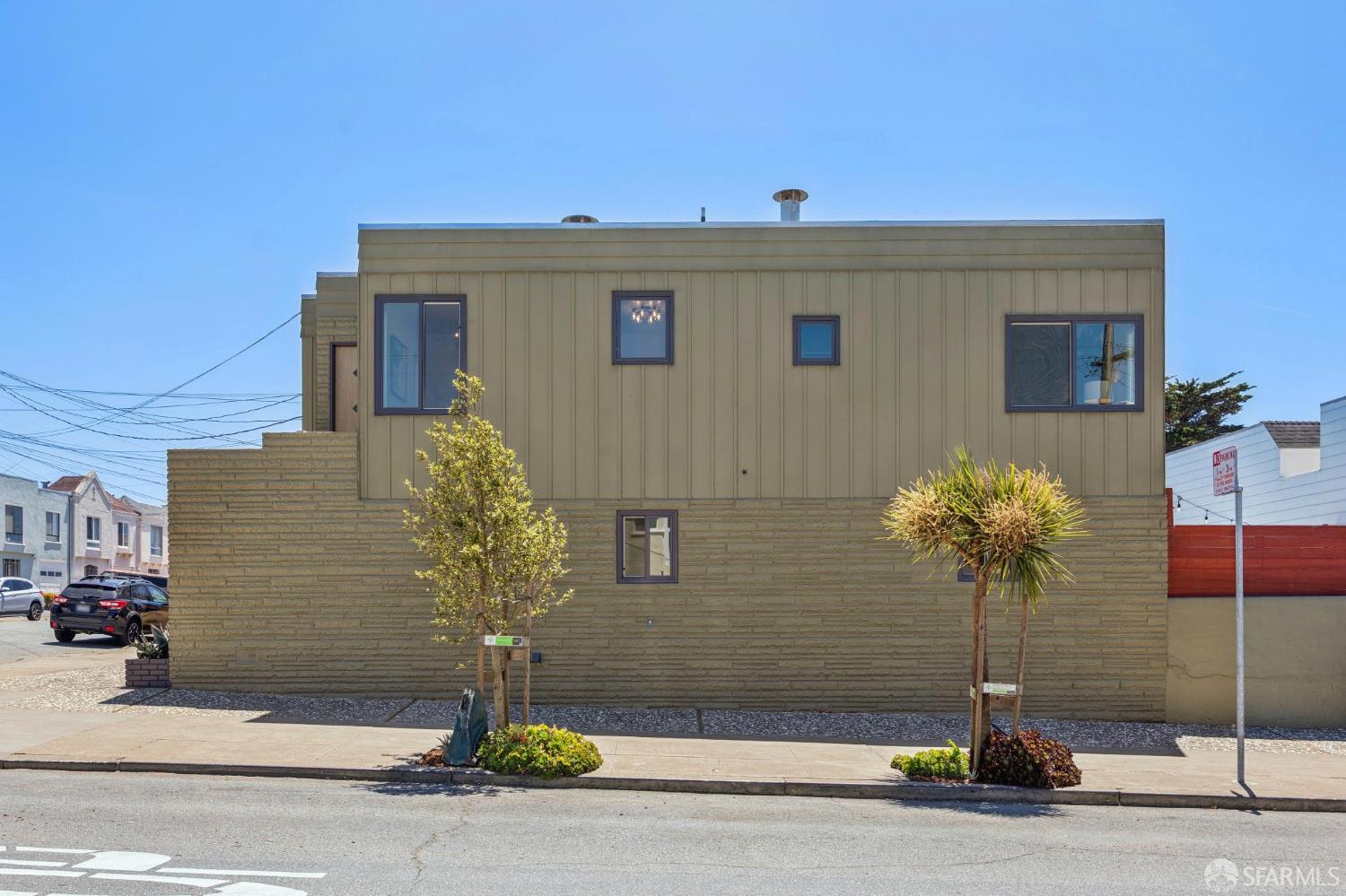 1701 40th Avenue