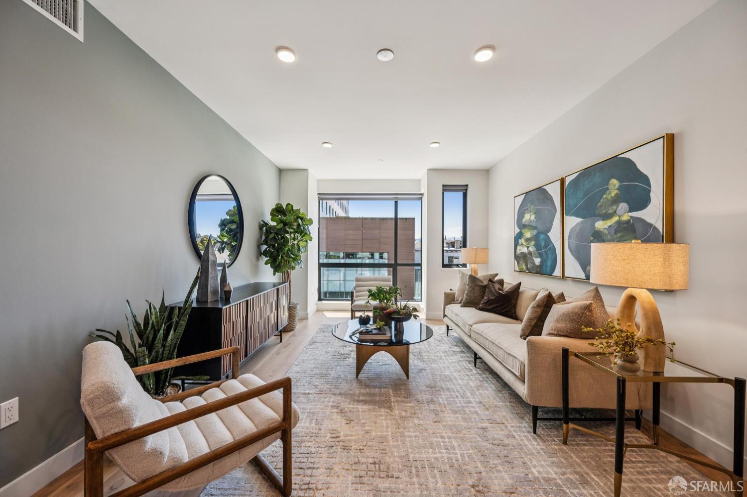3620 Cesar Chavez Street # 404