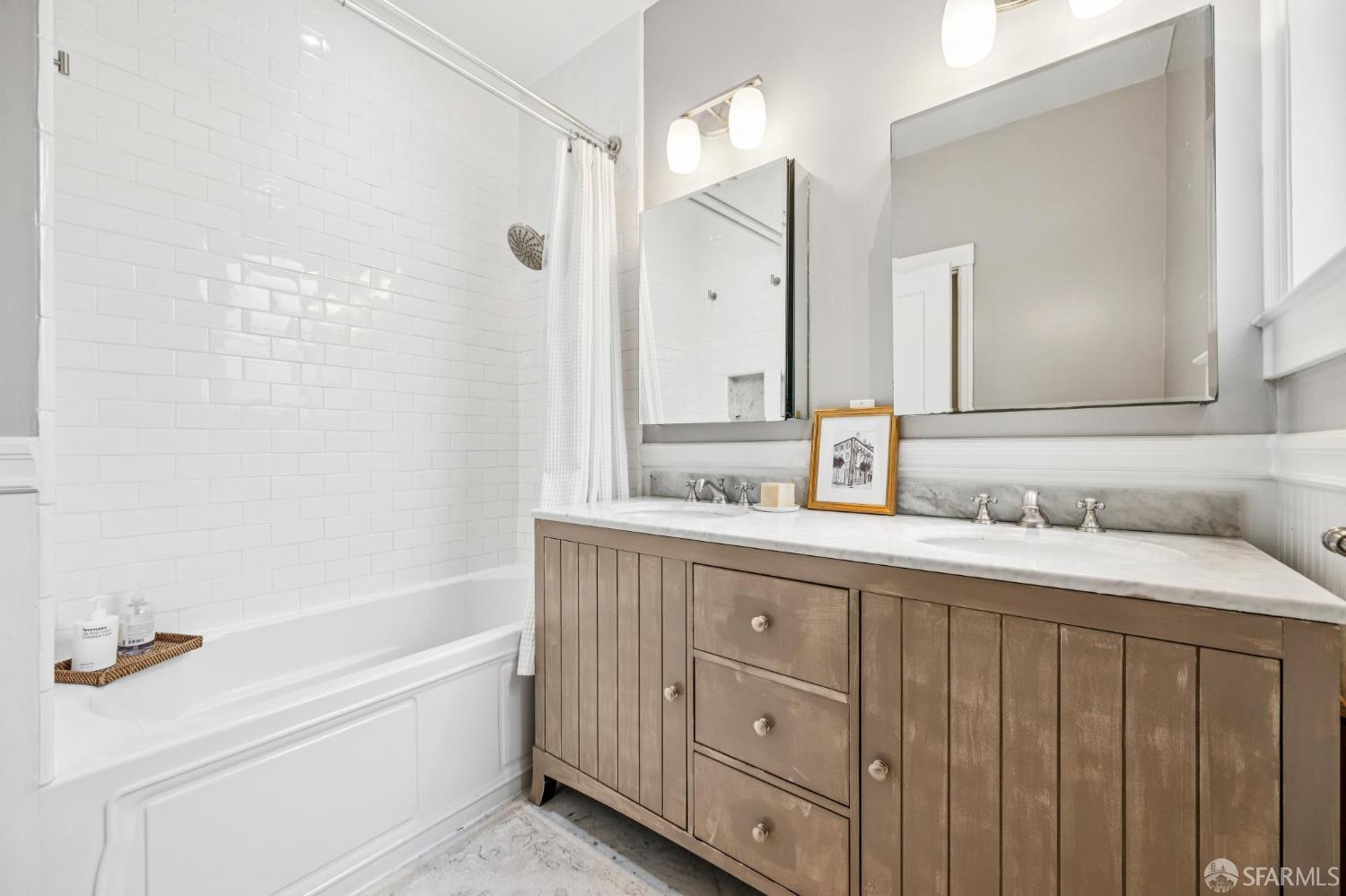 571 14th Avenue