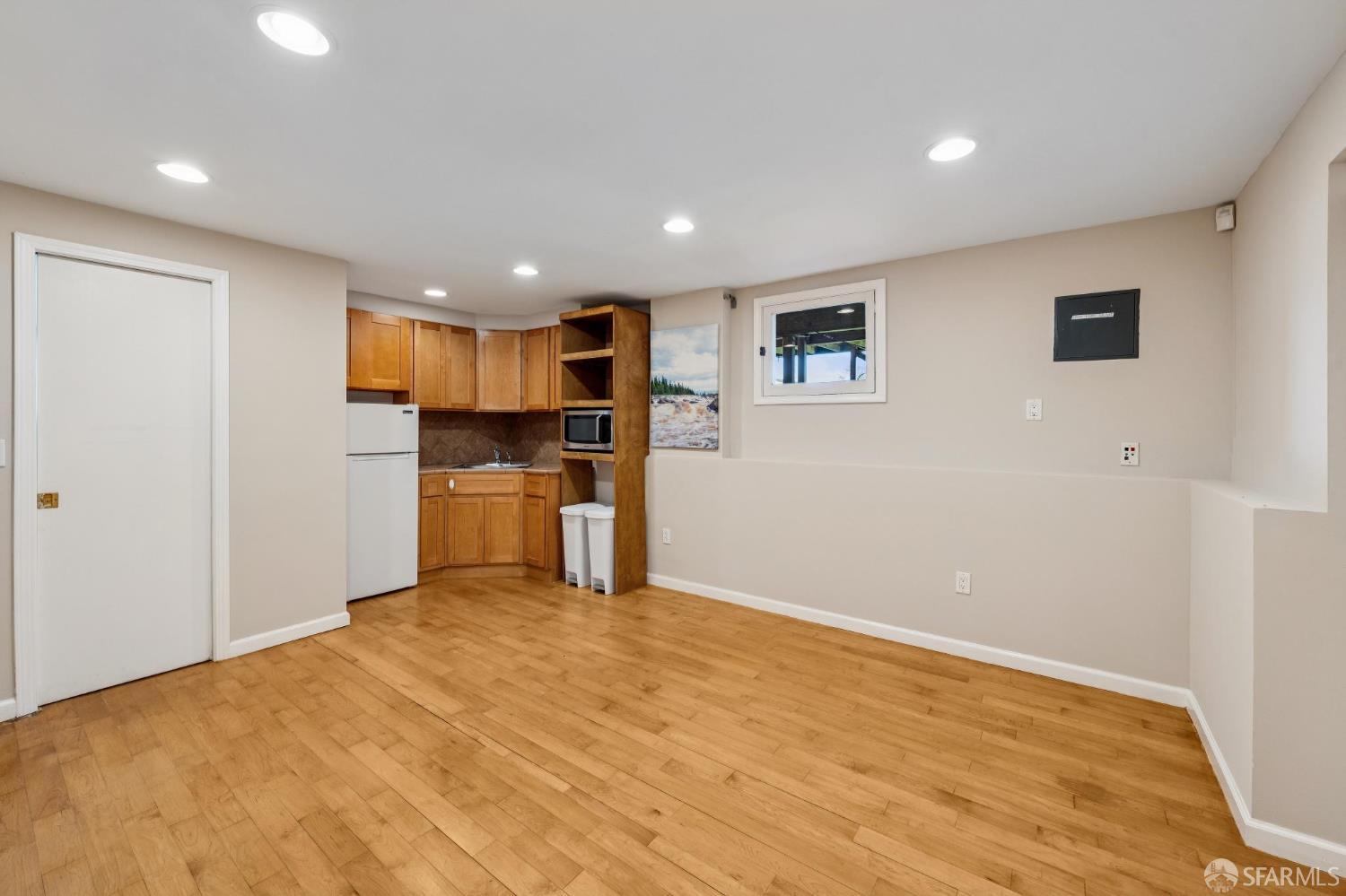 83 Westgate Drive
