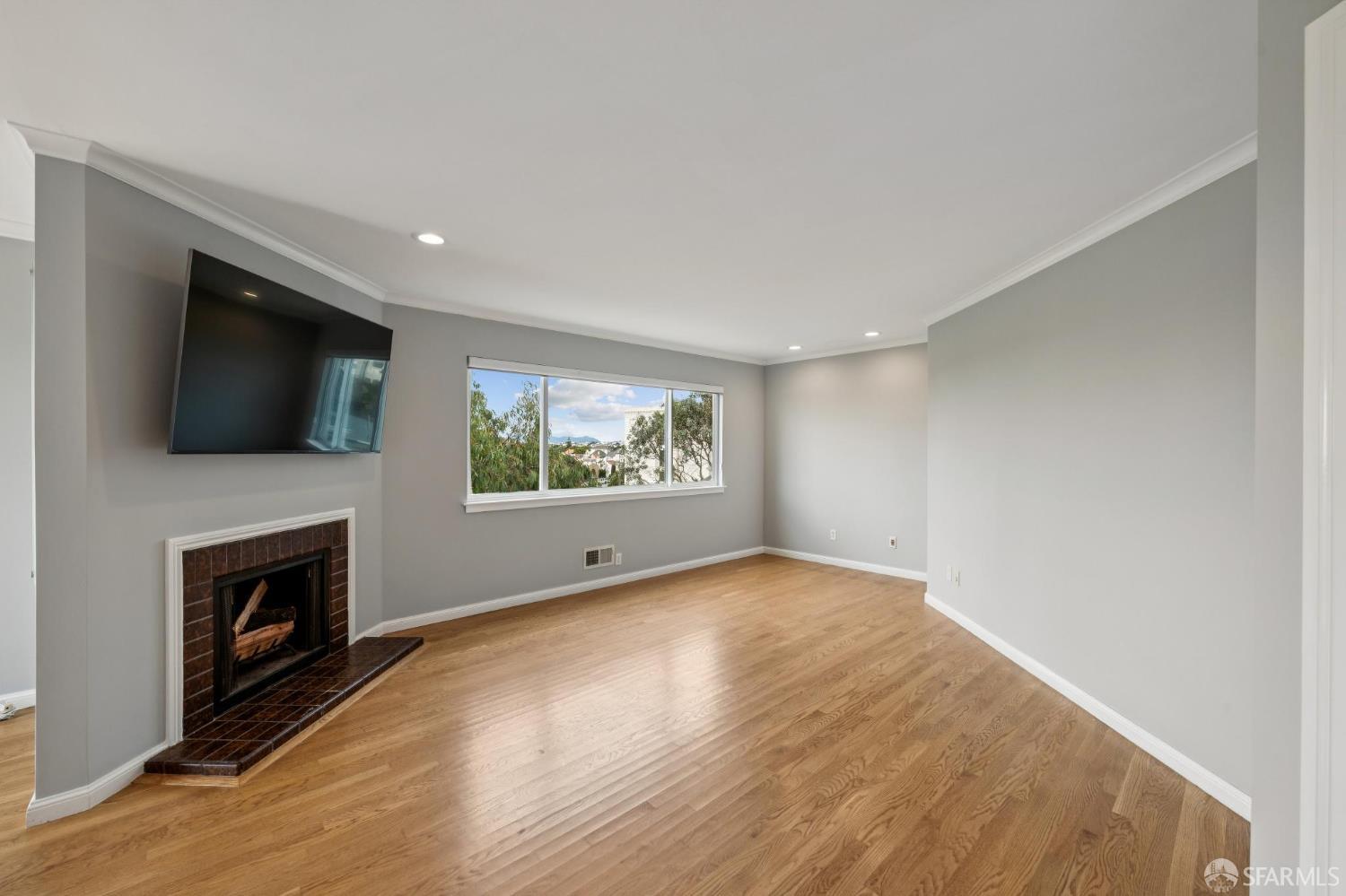 83 Westgate Drive