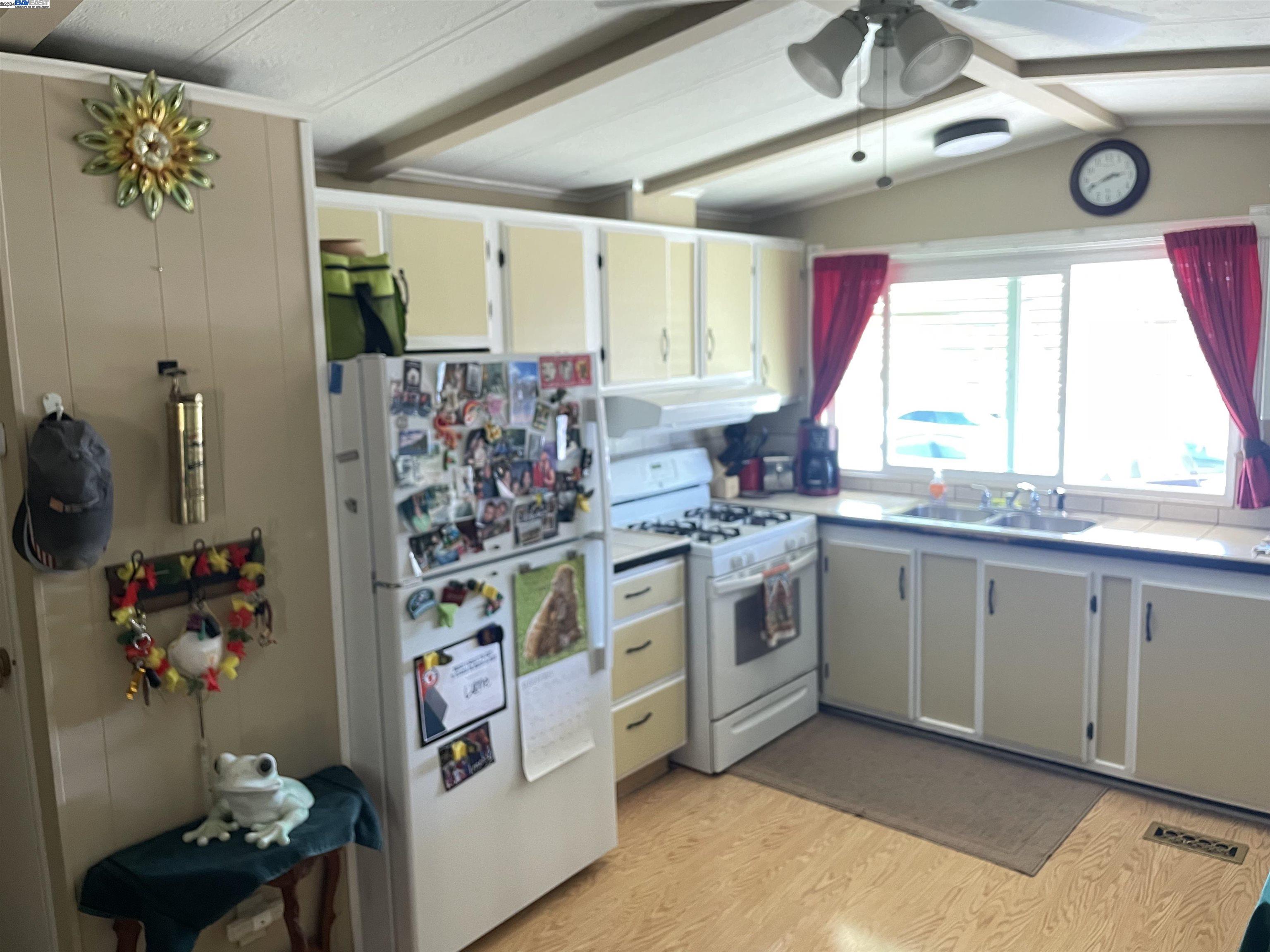 3998 Castro Valley Blvd Unit: SPC 6