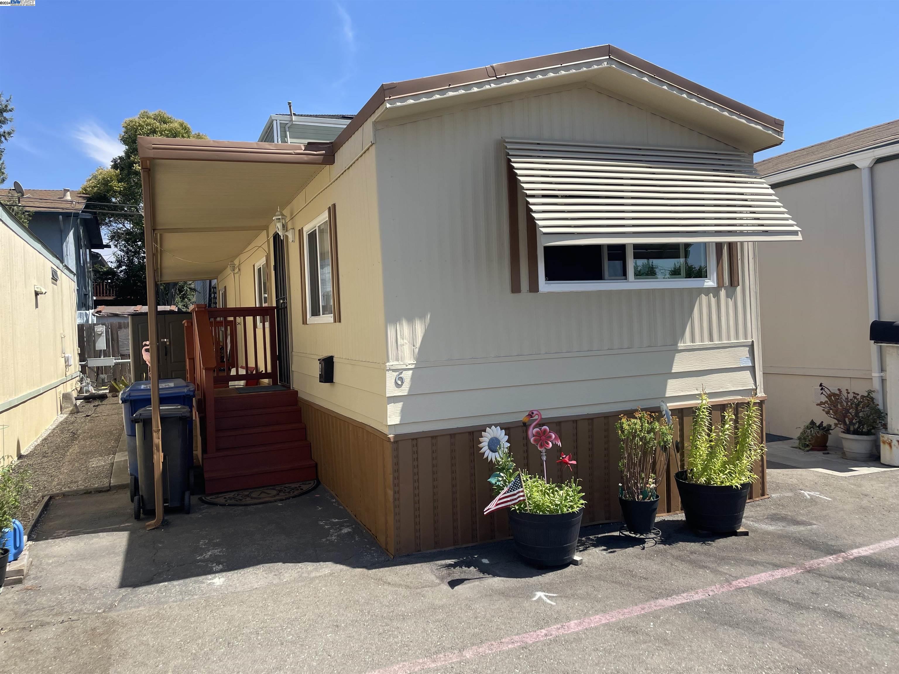 3998 Castro Valley Blvd Unit: SPC 6