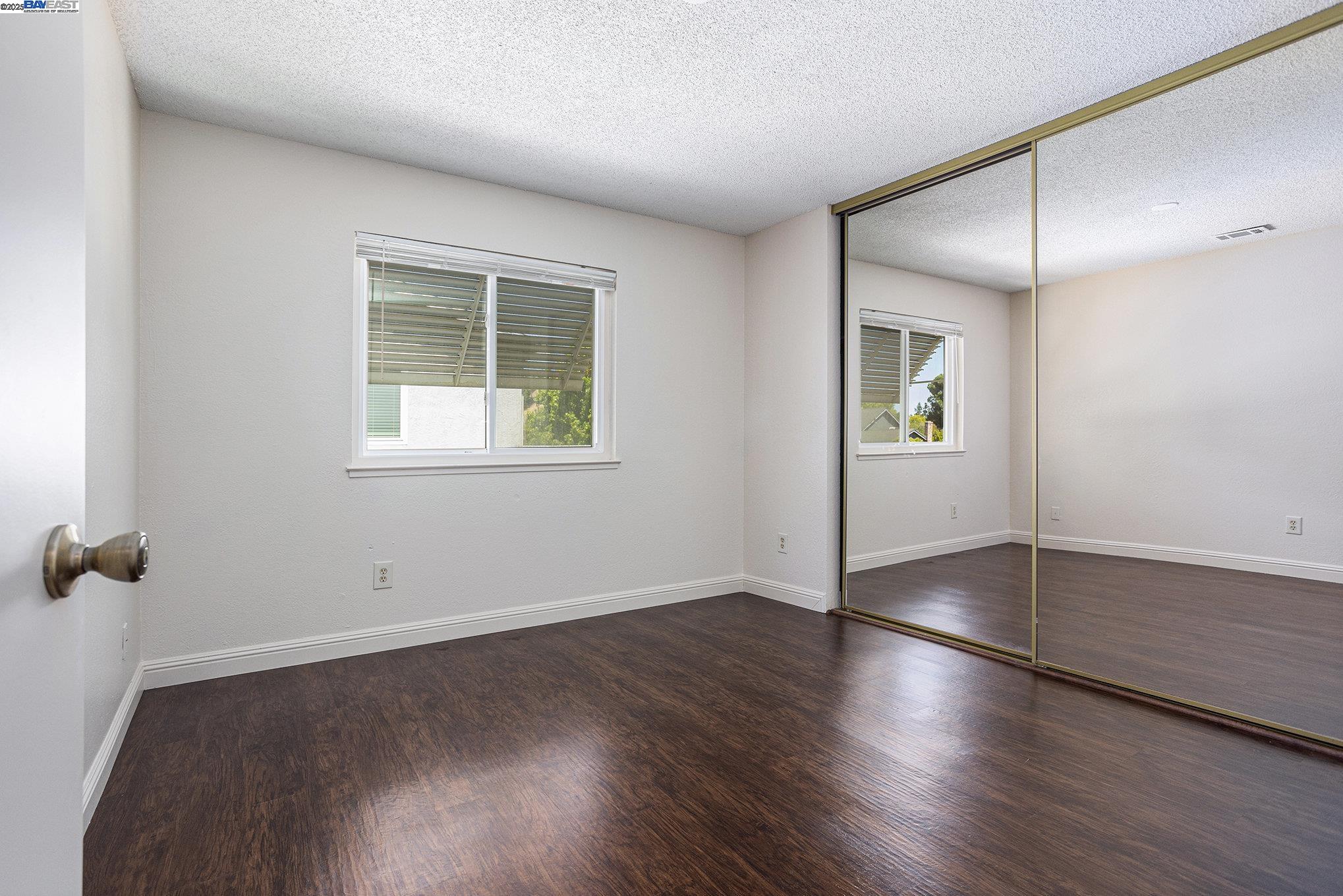 2696 Vista Grande