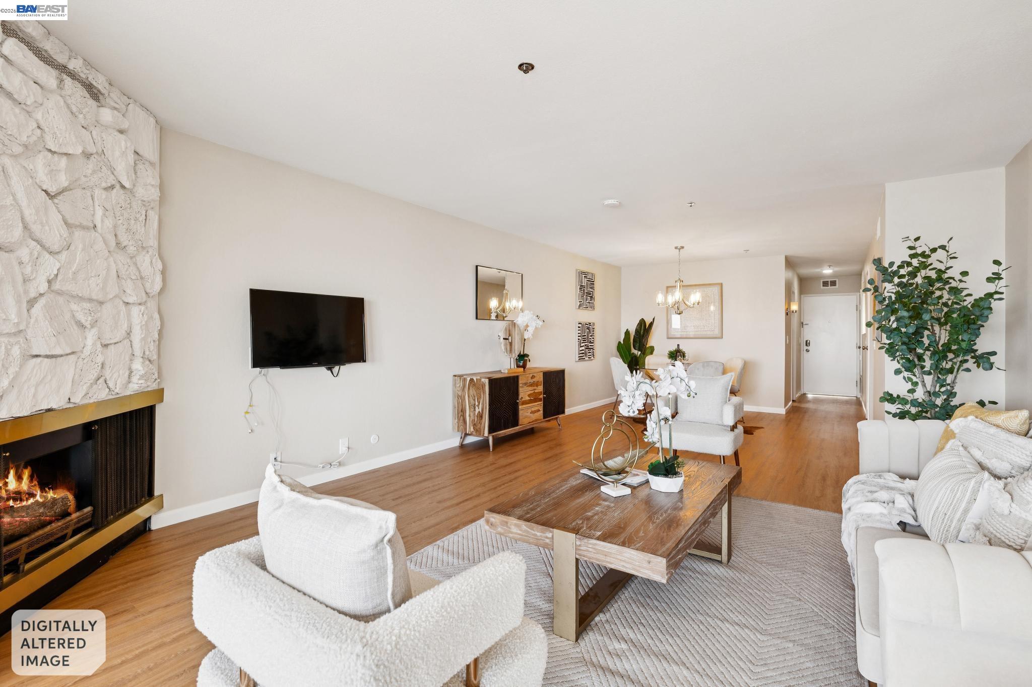 933 Shoreline Drive # 306