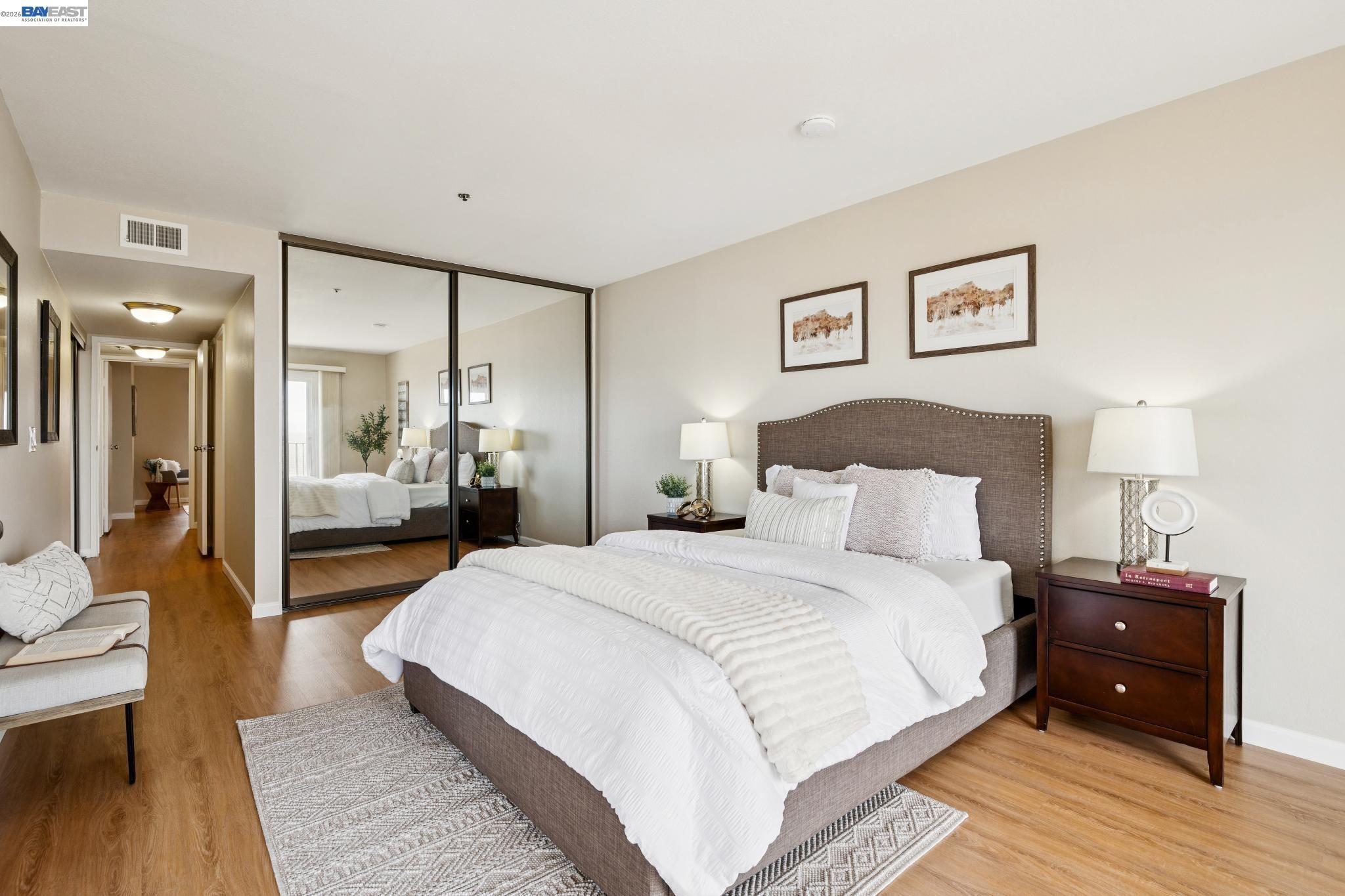 933 Shoreline Drive # 306