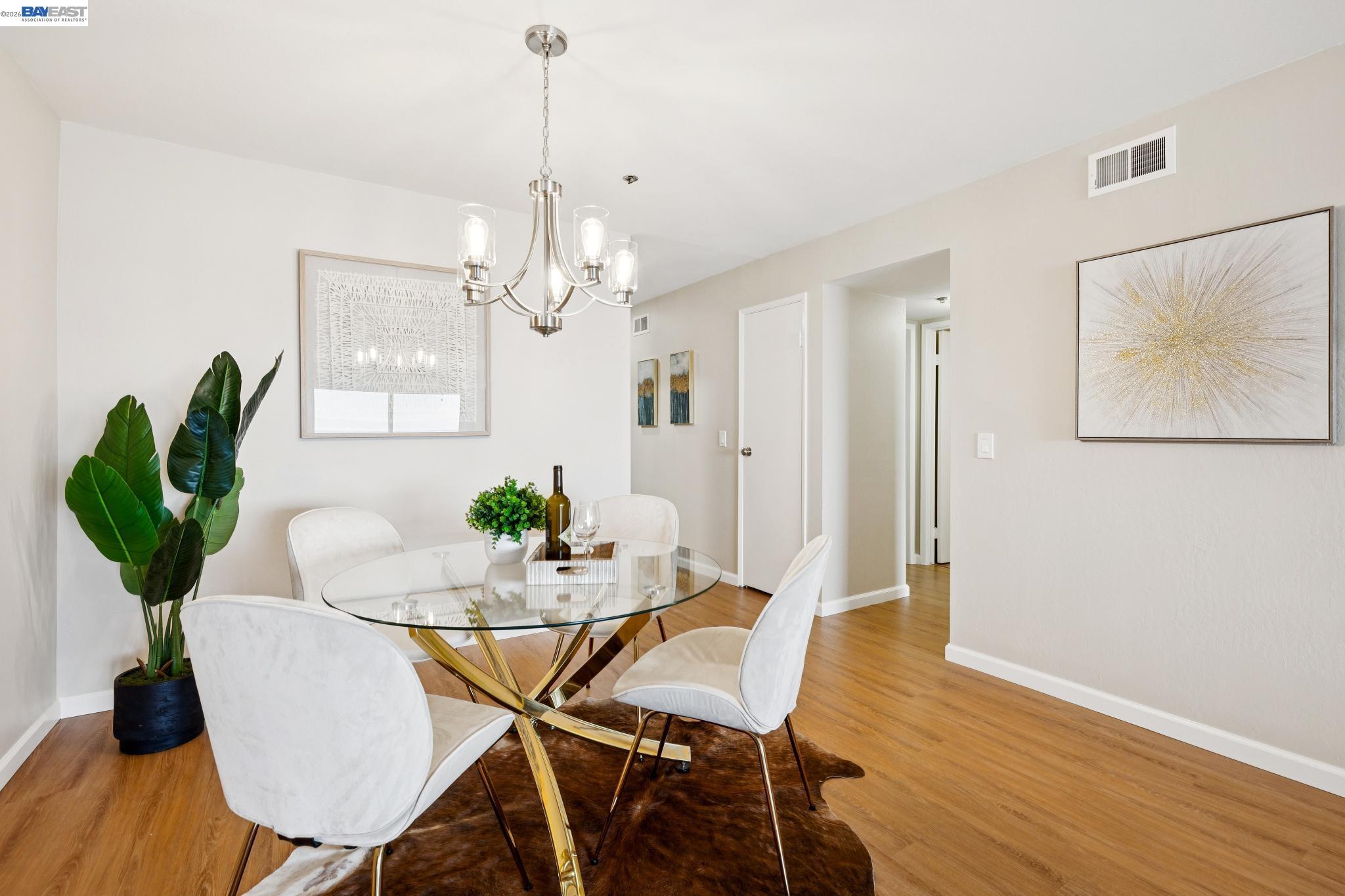 933 Shoreline Drive # 306