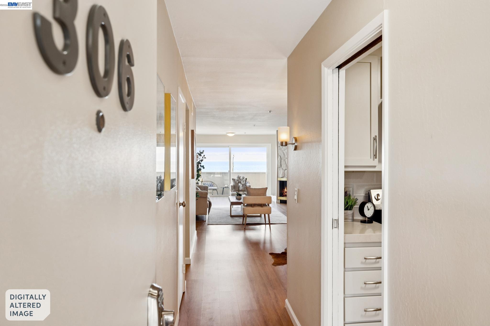 933 Shoreline Drive # 306
