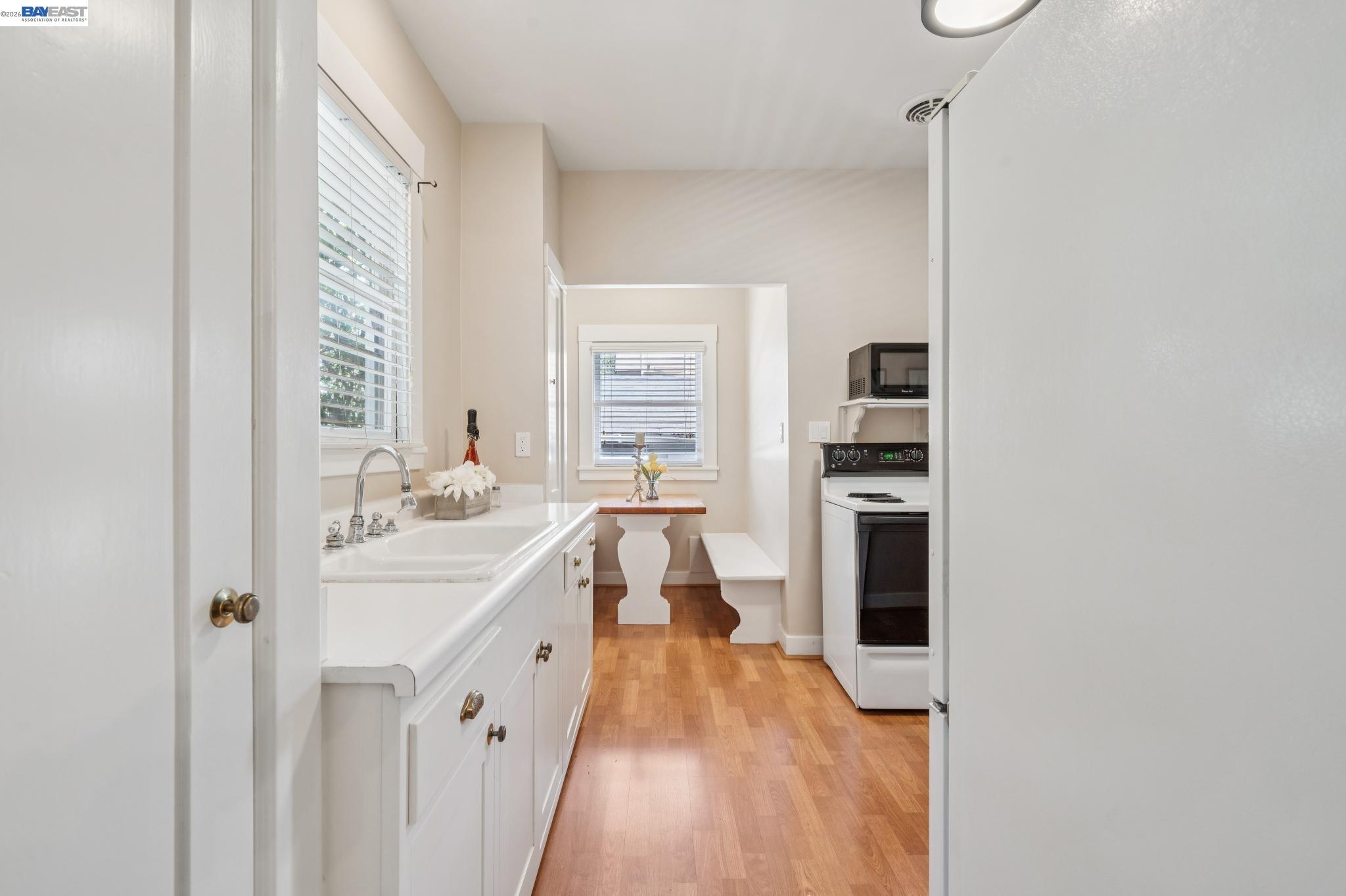 1915 Alameda Ave