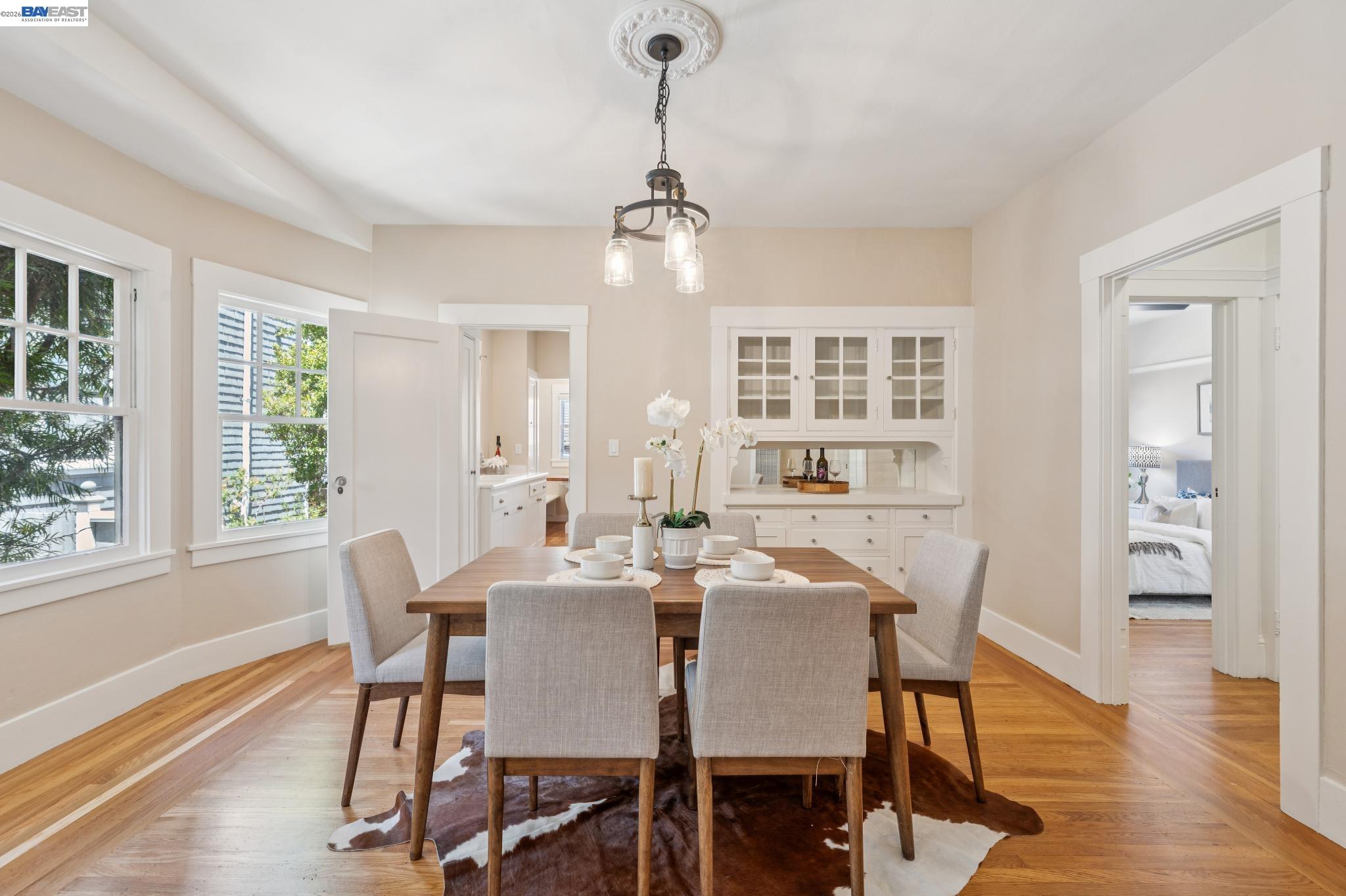 1915 Alameda Ave