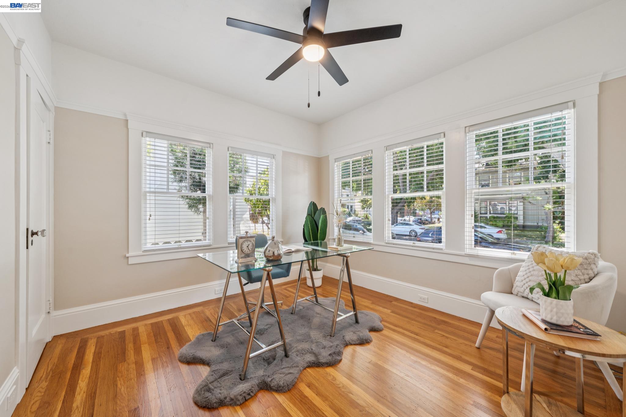 1915 Alameda Ave
