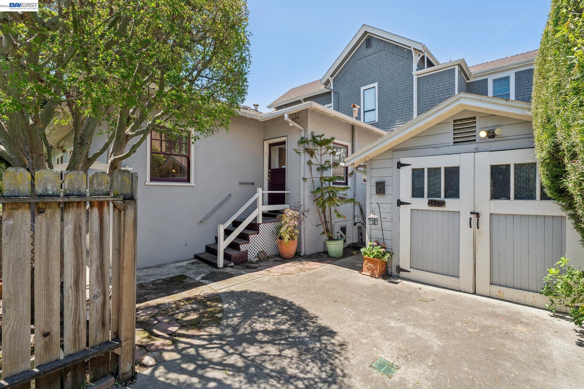 1915 Alameda Ave