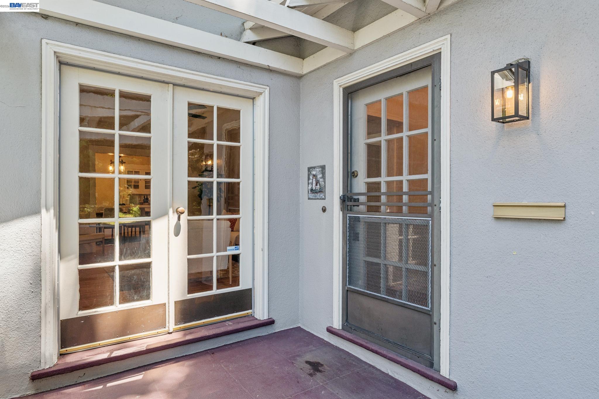 1915 Alameda Ave