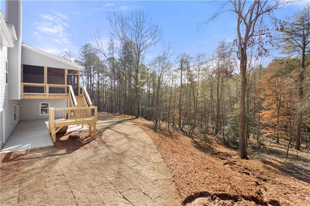 4955 Yellow Creek Road