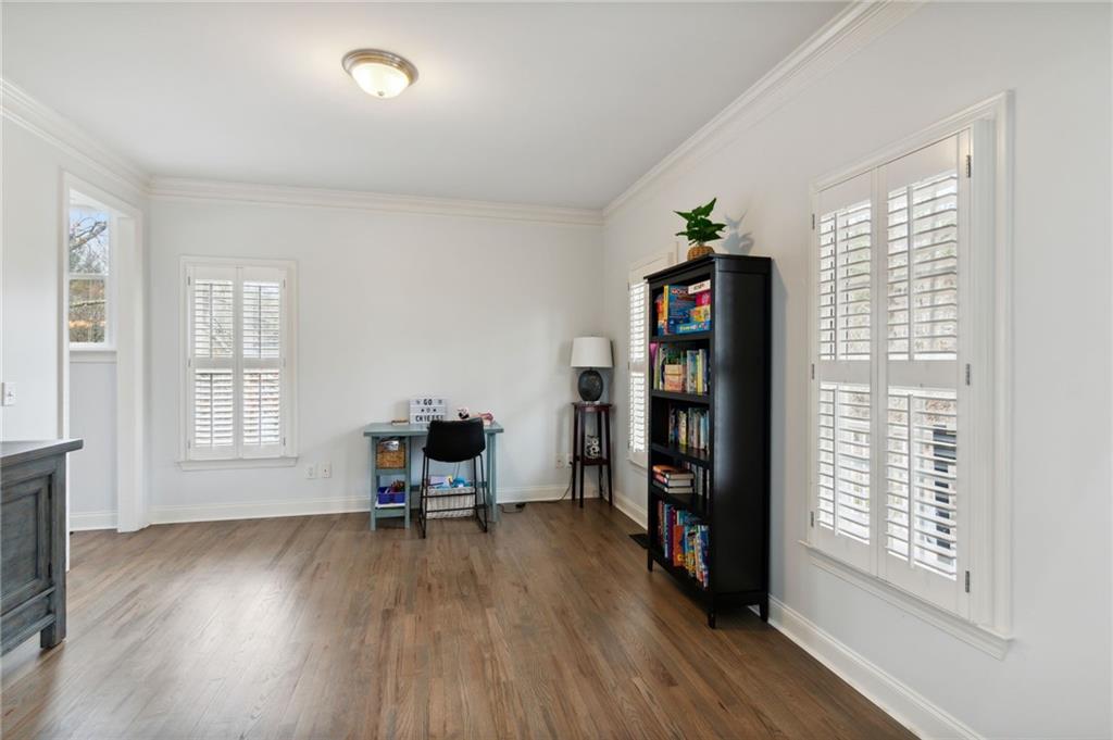 1006 Creek Side Drive