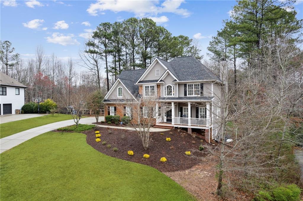 1006 Creek Side Drive