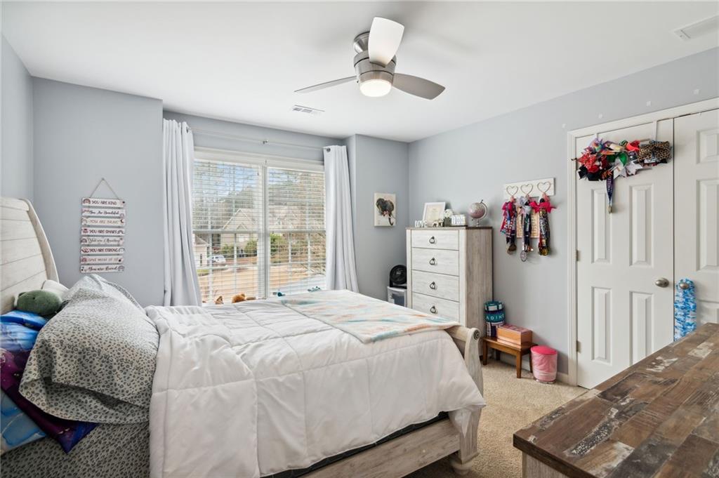 1006 Creek Side Drive