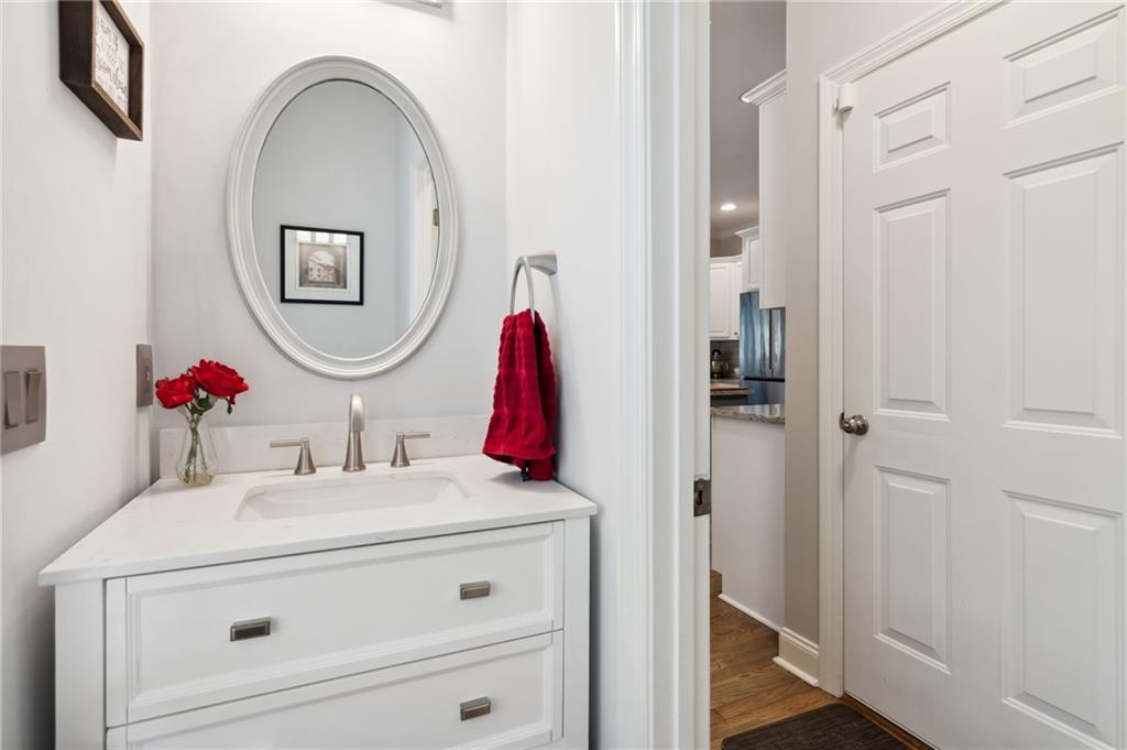 1006 Creek Side Drive