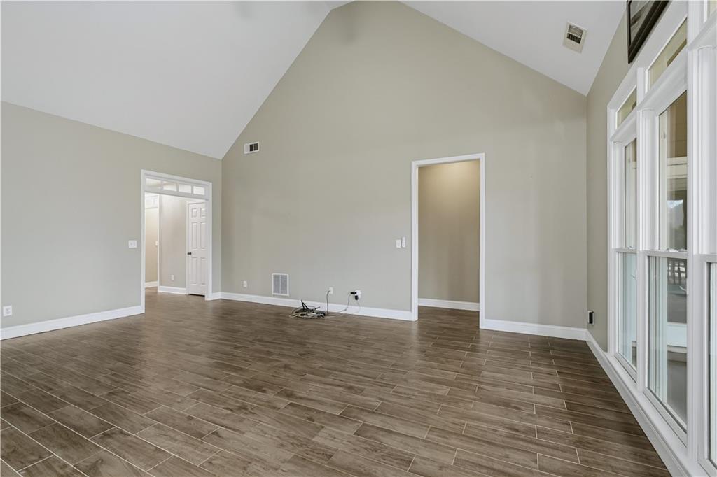 9545 Old Preserve Trail