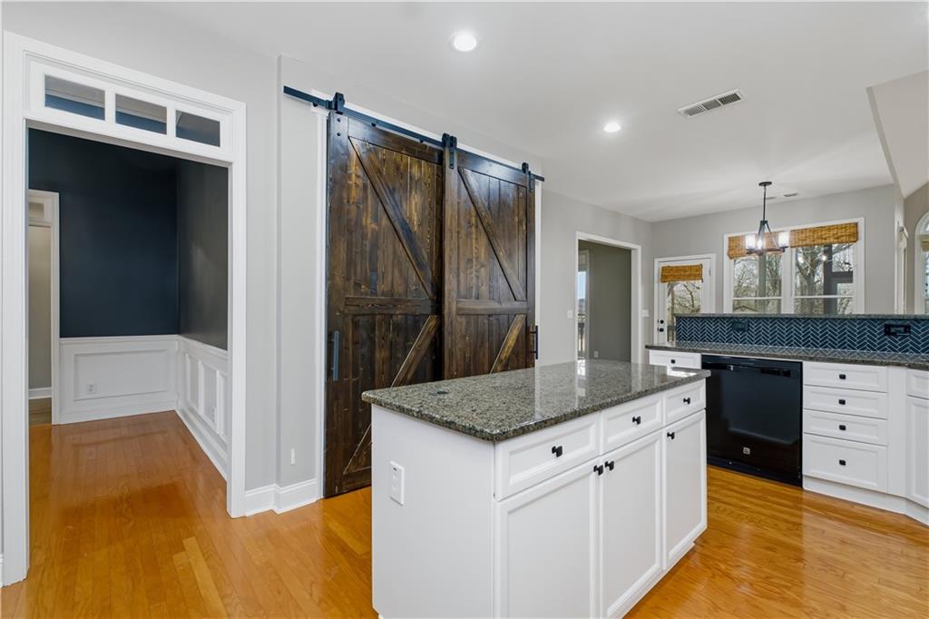 9545 Old Preserve Trail