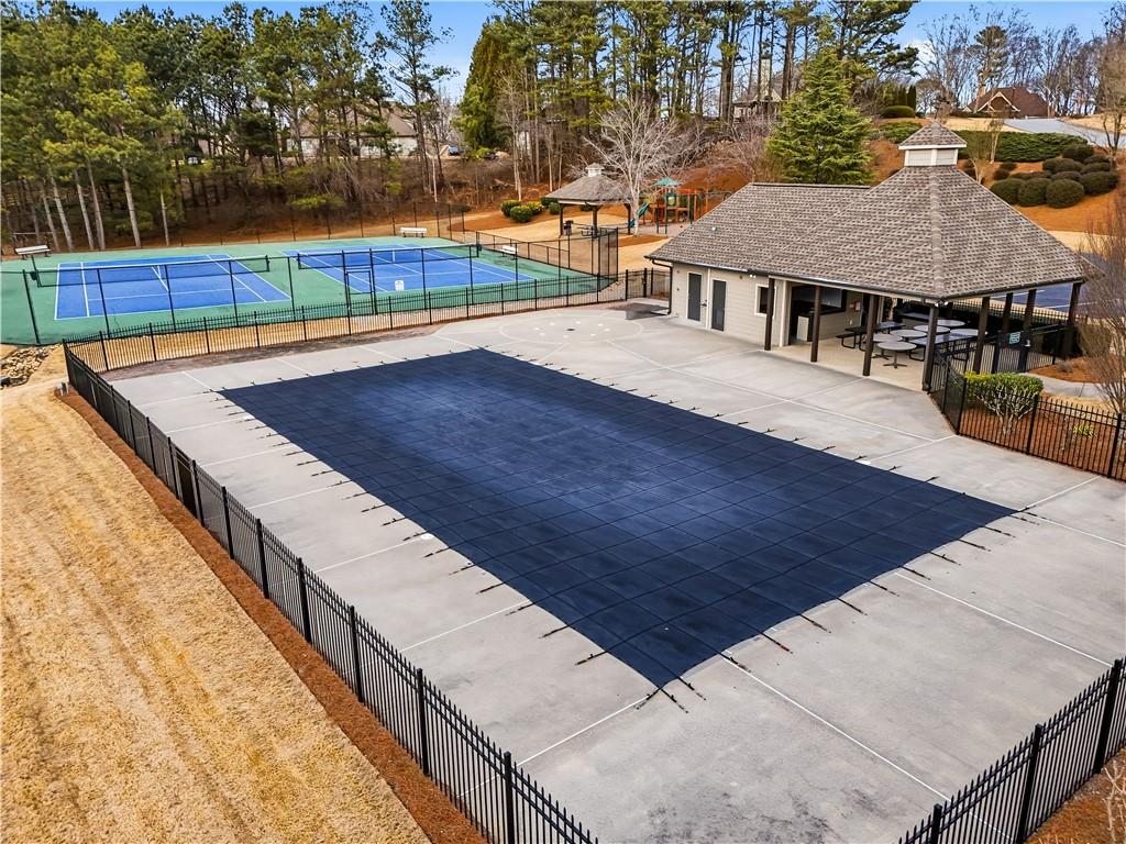 9545 Old Preserve Trail