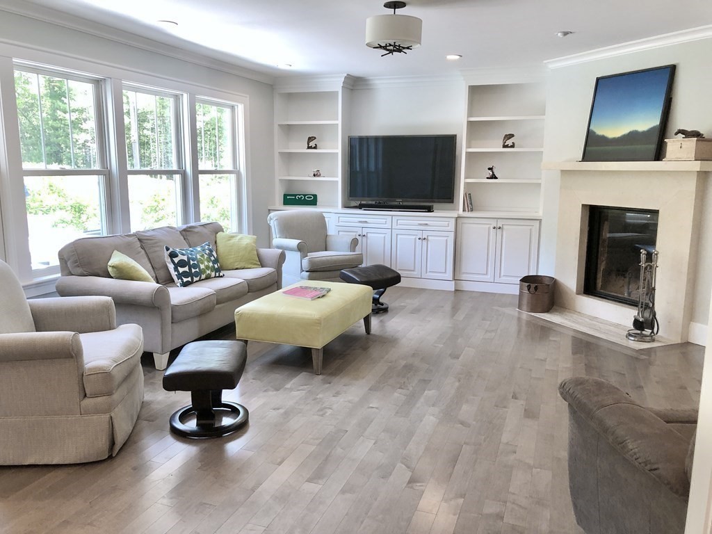 90 Fuller Farm Rd