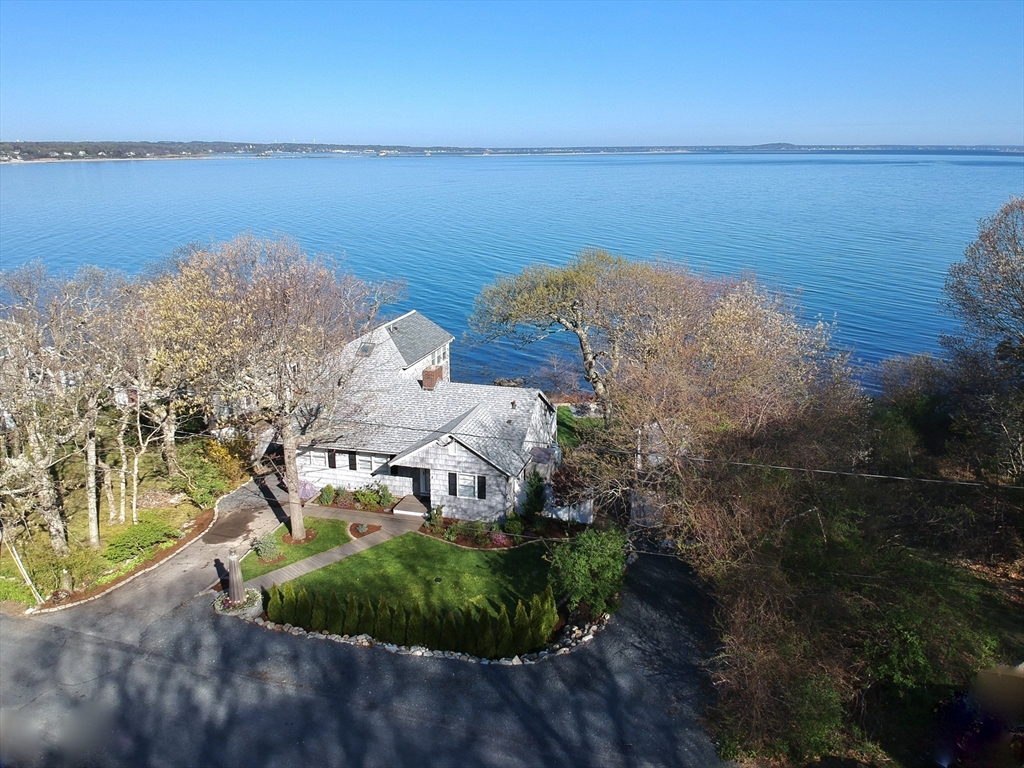 26 Driftwood Ln