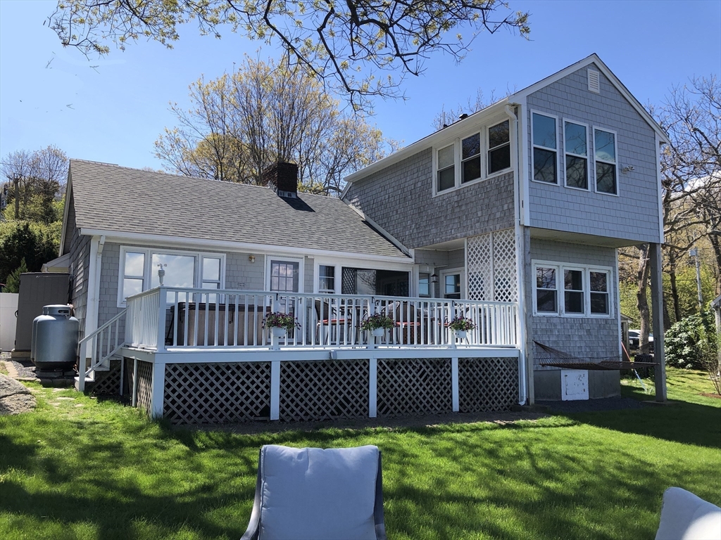 26 Driftwood Ln