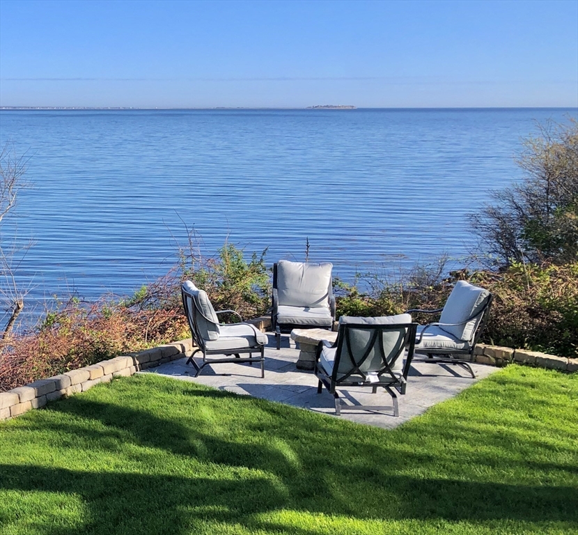 26 Driftwood Ln