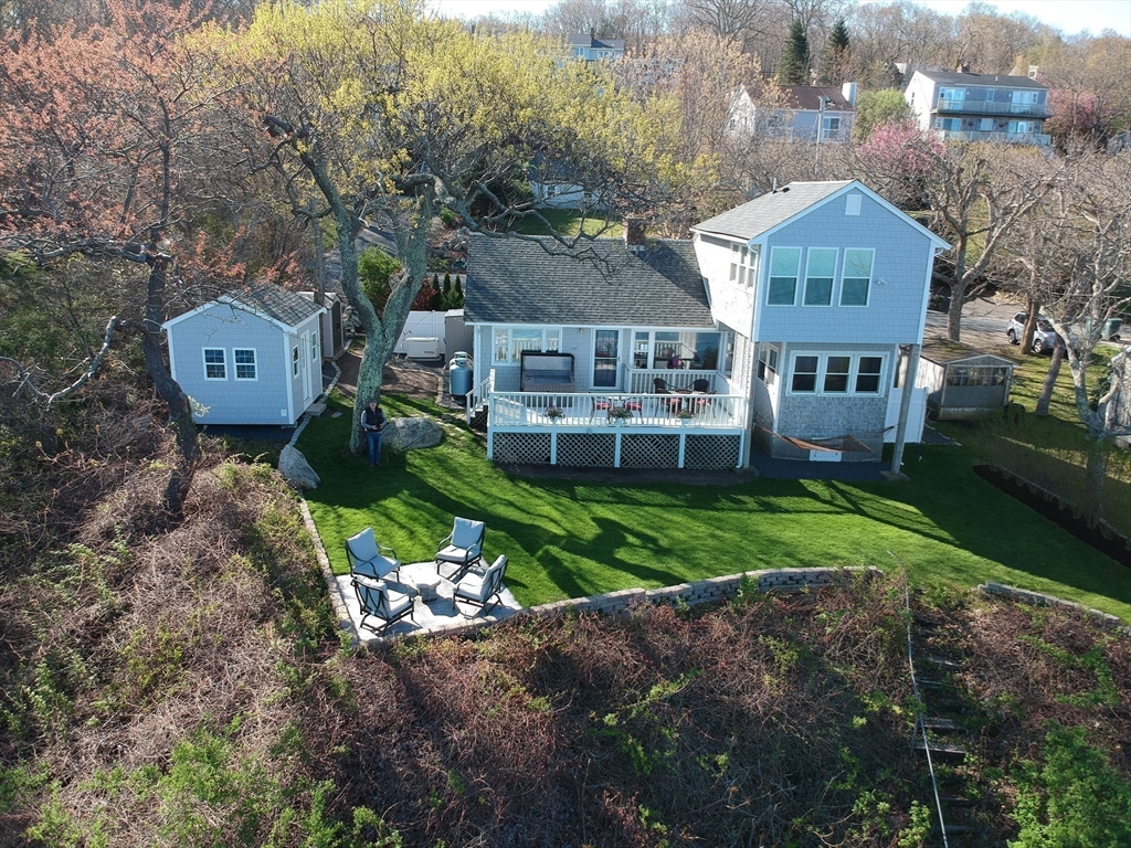 26 Driftwood Ln