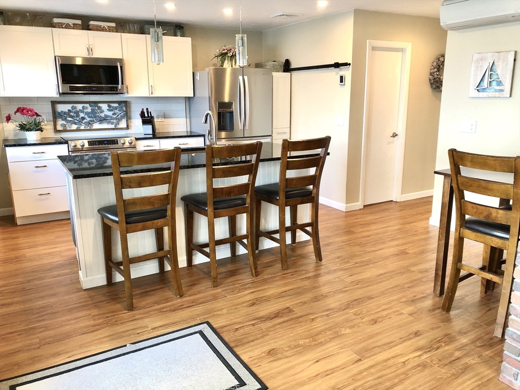 26 Driftwood Ln