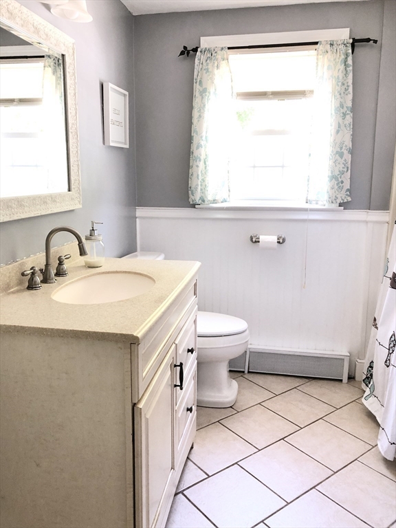 8 Eel River Cir